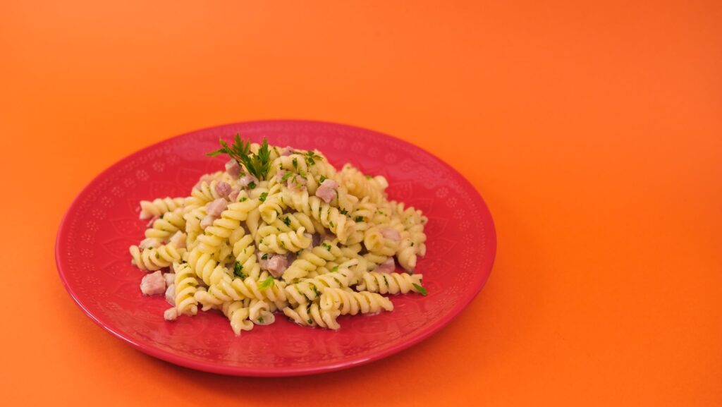 Macarrao com Bacon e Queijo F1