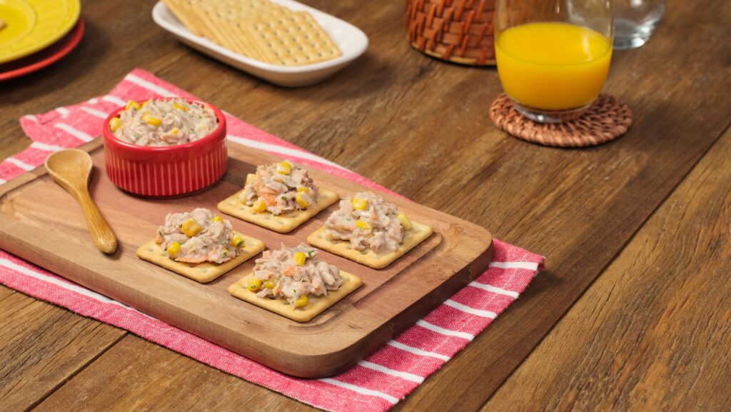 Canape Facil com Pate de Atum